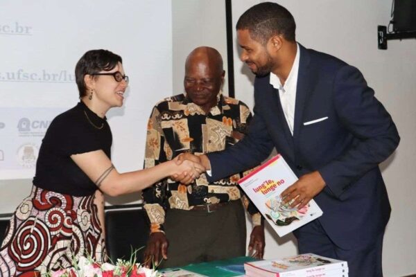 Ilha do Príncipe / Cultura: Lançamento do livro “LUNG’IE, LUNGE NO”