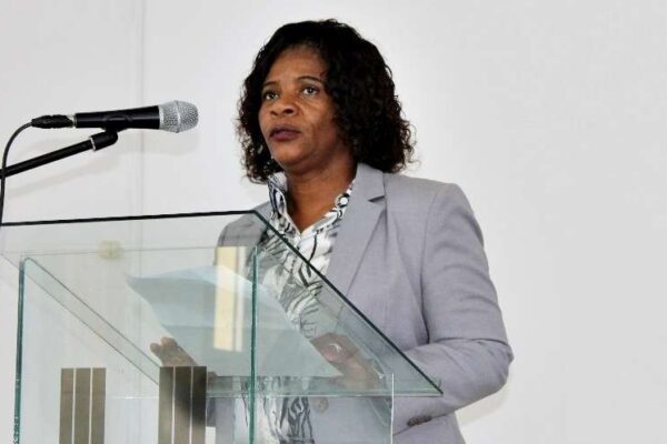 Governo vai criar novo sistema para marcação de presença dos funcionários…