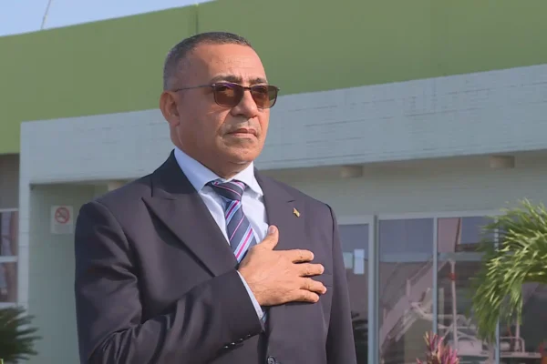 Presidente da República alerta que o direito à manifestação não pode servir de pretexto para actos de vandalismo